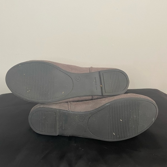 Gray Slouchy Boots - Picture 8 of 9